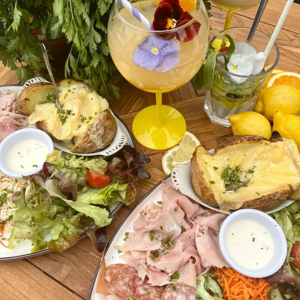 Ouvert le dimanche près de La Chapelle-sur-Erdre